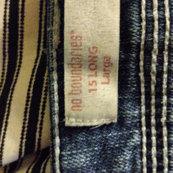 Jr's. Size 15 long jeans - Picture 6 of 7